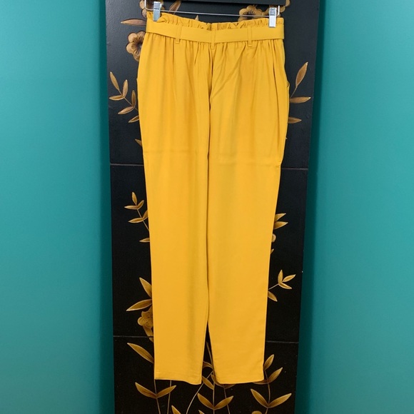 🥂Host Pick! NWOT Yellow Classic Tie Waist Pants M - Picture 3 of 6